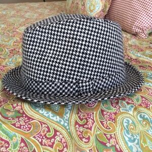 Houndstooth fedora